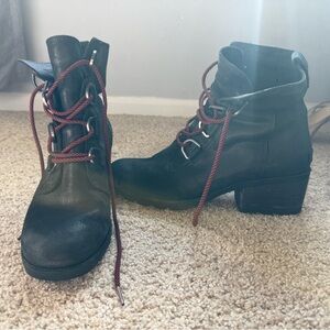 Sorel Black Boots - Size 11